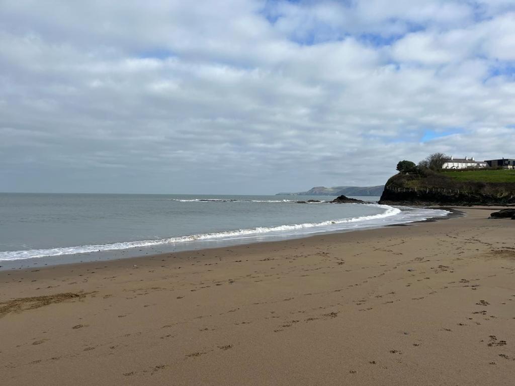 Traeth Rooms Cardigan Exterior photo